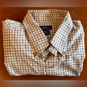 Brooks Brothers 346 Men’s Non Iron Poplin Shirt Size L Long Sleeve Check
